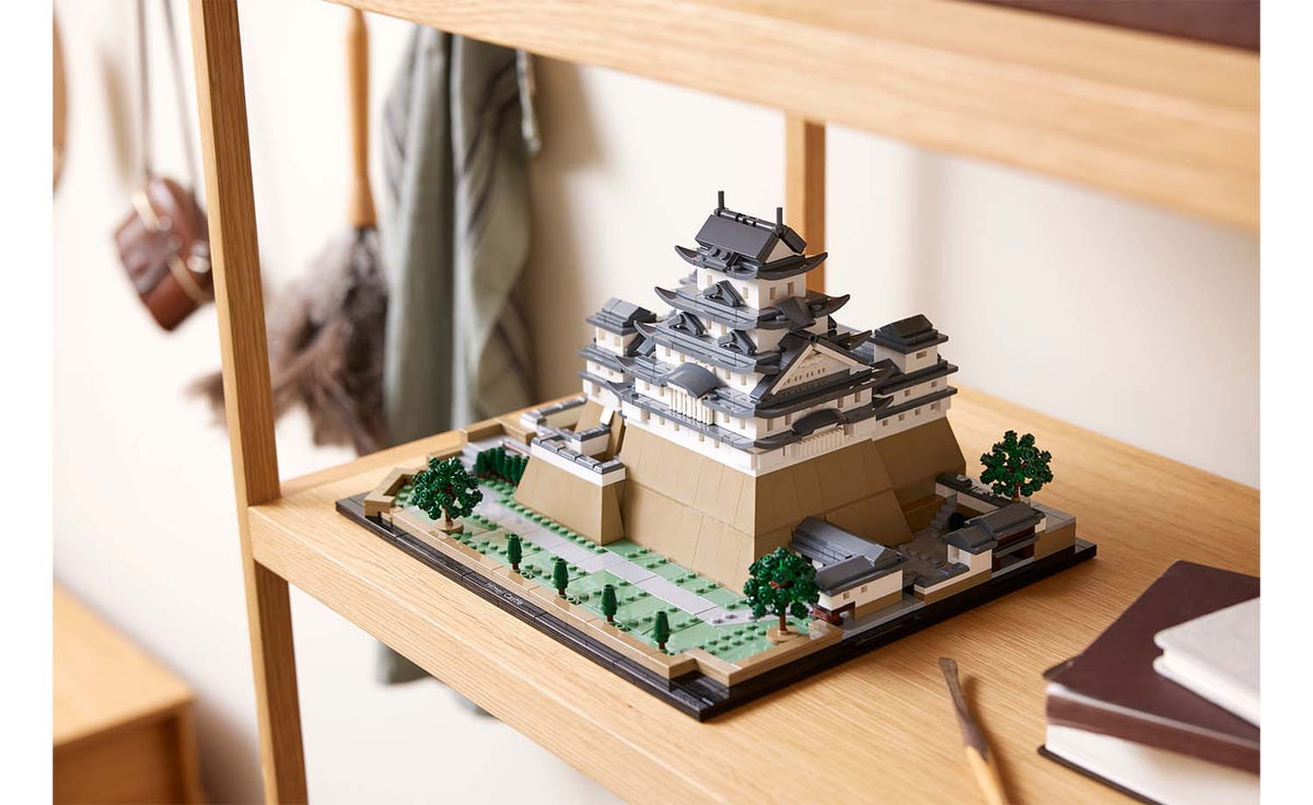 LEGO Architecture Himeji Castle Building Set - 21060
