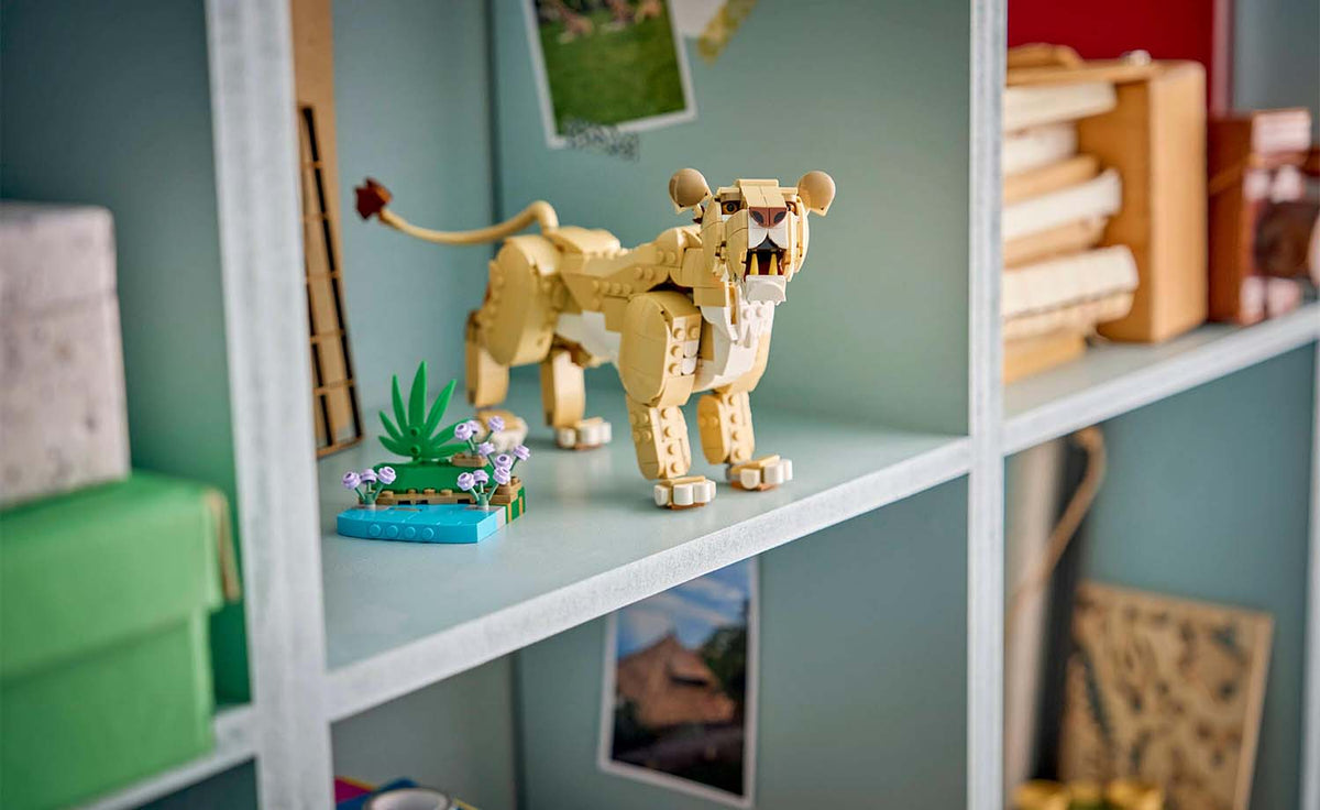 LEGO Creator 3-in-1 Wild Animals: Majestic Lion Building Set - 31386