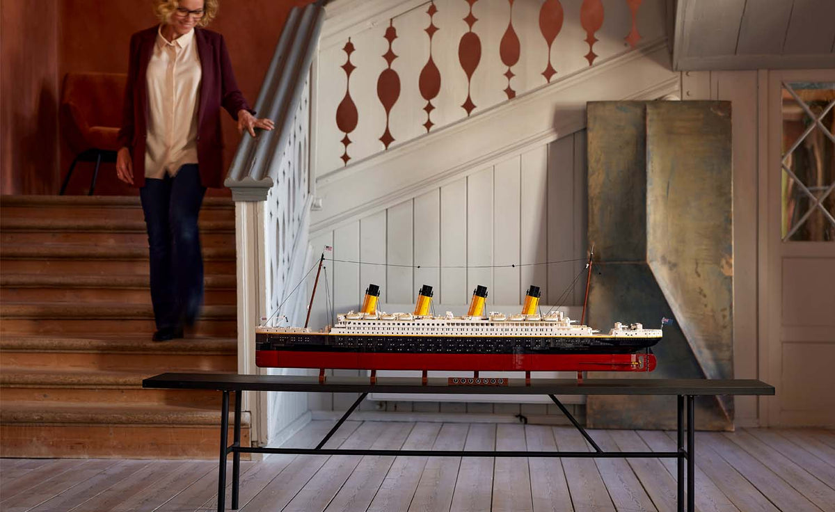 LEGO Icons Titanic Building Set - 10294
