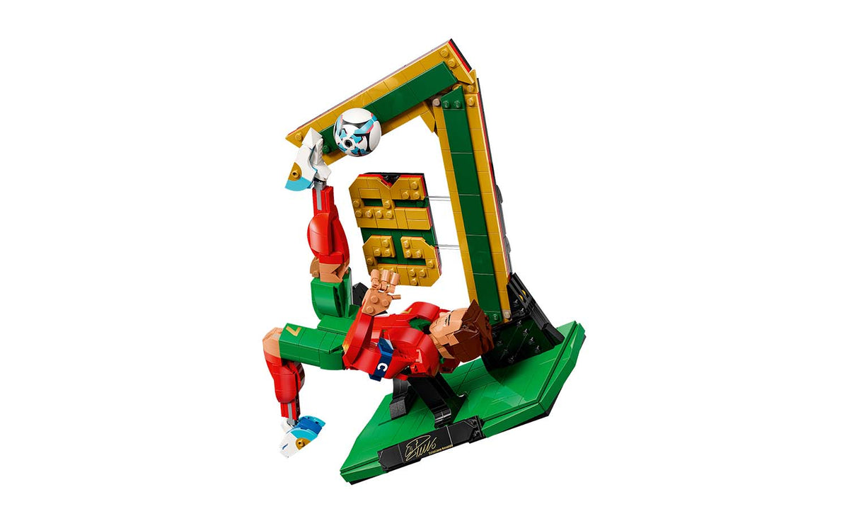 LEGO Editions Cristiano Ronaldo – Soccer Legend Building Set - 43016