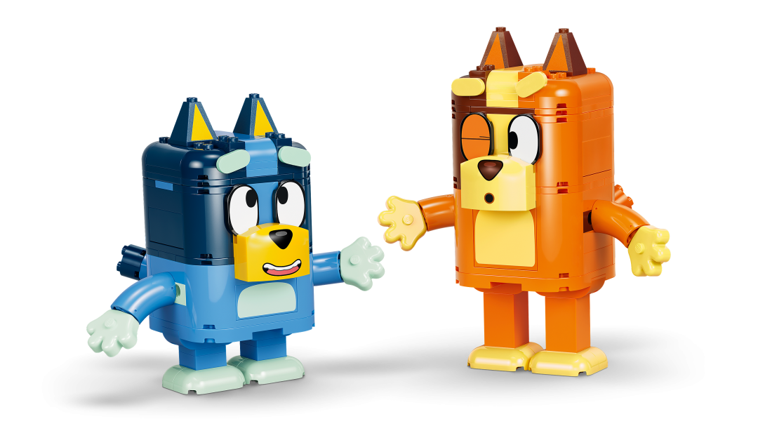 LEGO Bluey Brick-Built Bluey Family Building Set - 11217