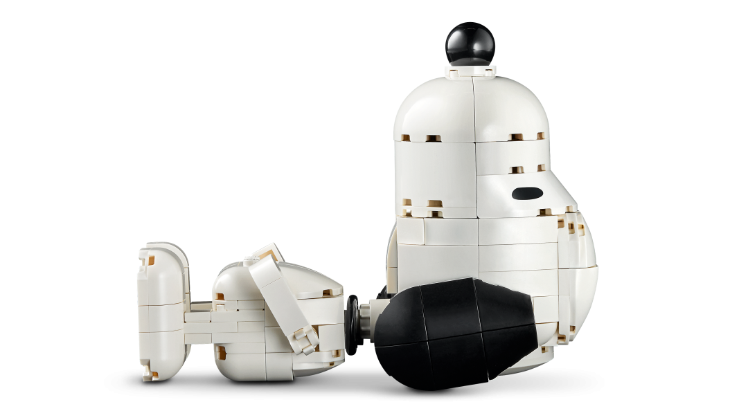 LEGO Ideas Peanuts: Snoopy's Doghouse Building Set - 21368