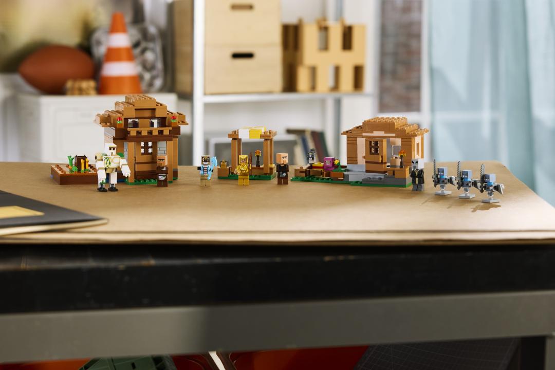 LEGO Minecraft Evoker Village Attack Building Set - 21596