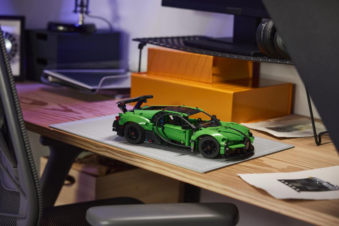 LEGO Technic Green Bugatti Chiron Pur Sport Hypercar Building Set - 42241