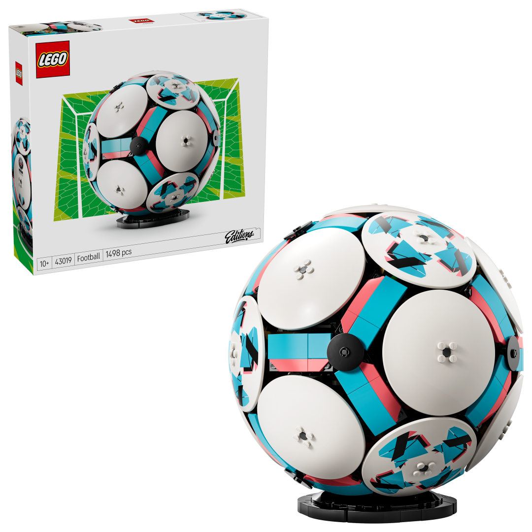 LEGO Editions Football Building Set - 43019