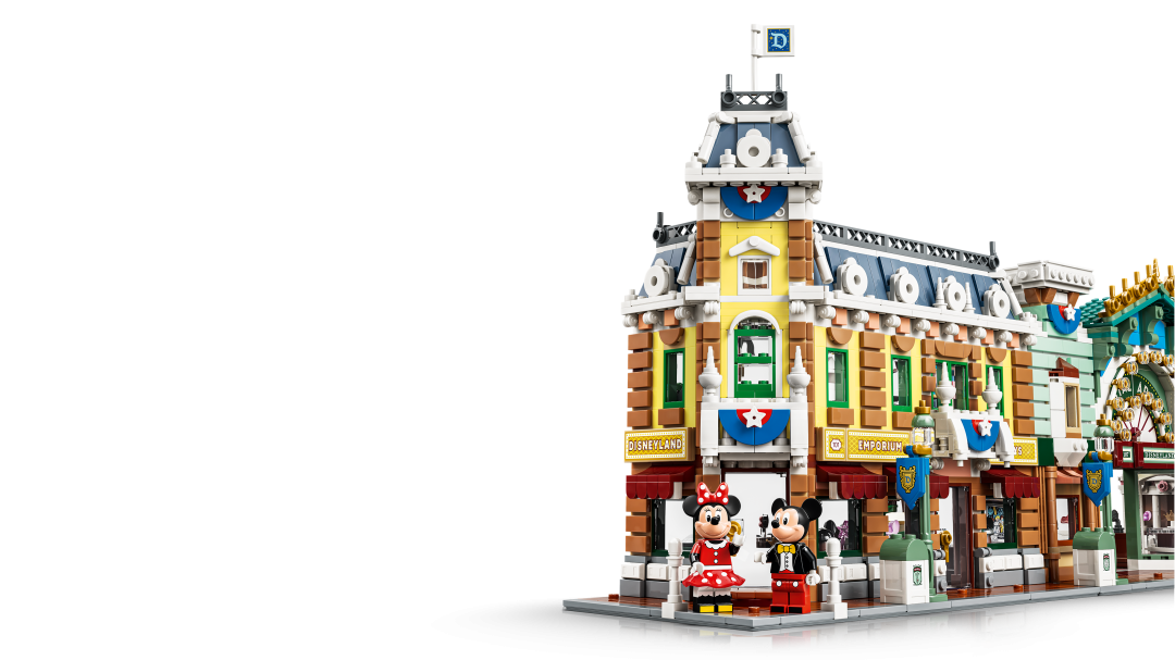 LEGO Disney Main Street, U.S.A. Building Set - 43302