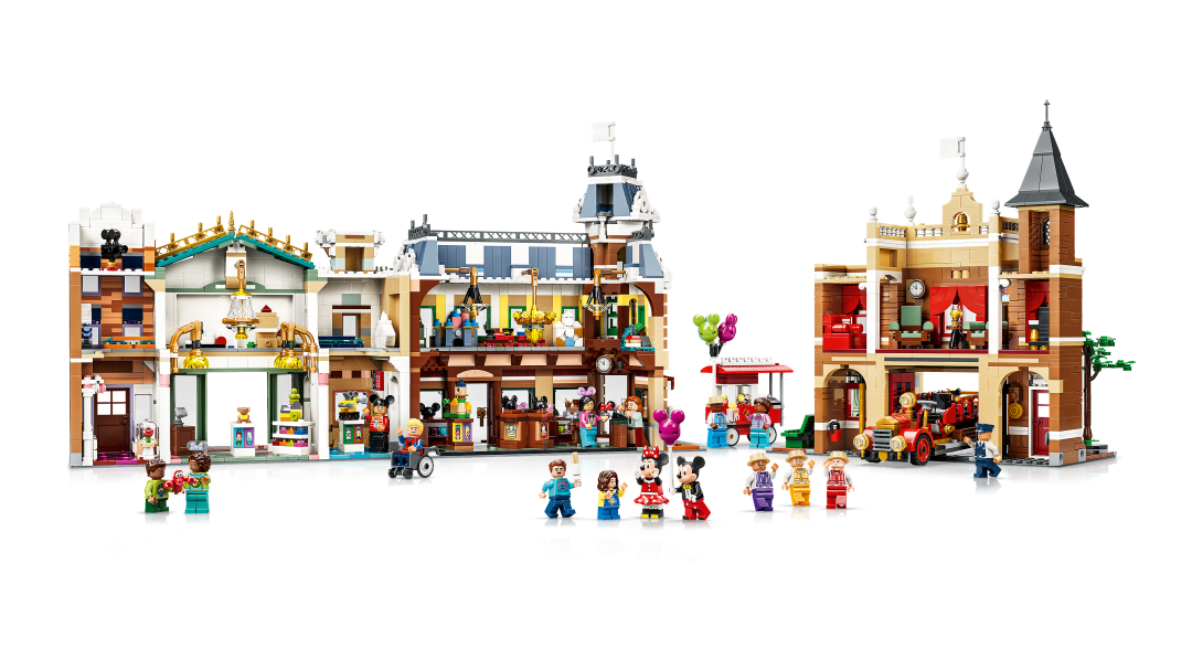 LEGO Disney Main Street, U.S.A. Building Set - 43302