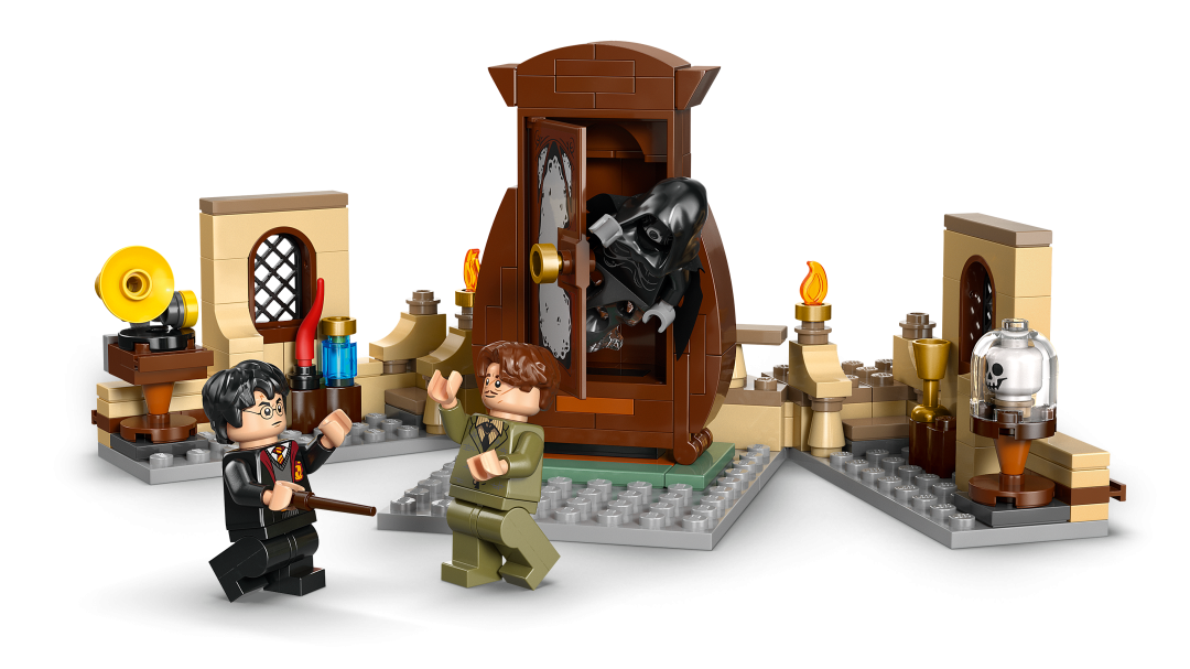 LEGO Harry Potter Hogwarts Castle: Hospital Wing Building Set - 76463