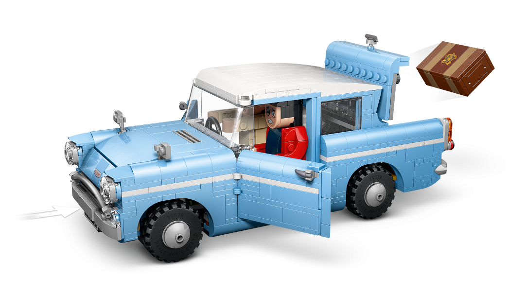 LEGO Harry Potter Enchanted Flying Ford Anglia Building Set - 76470