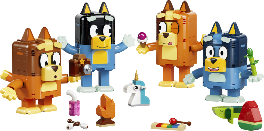LEGO Bluey Brick-Built Bluey Family Building Set - 11217