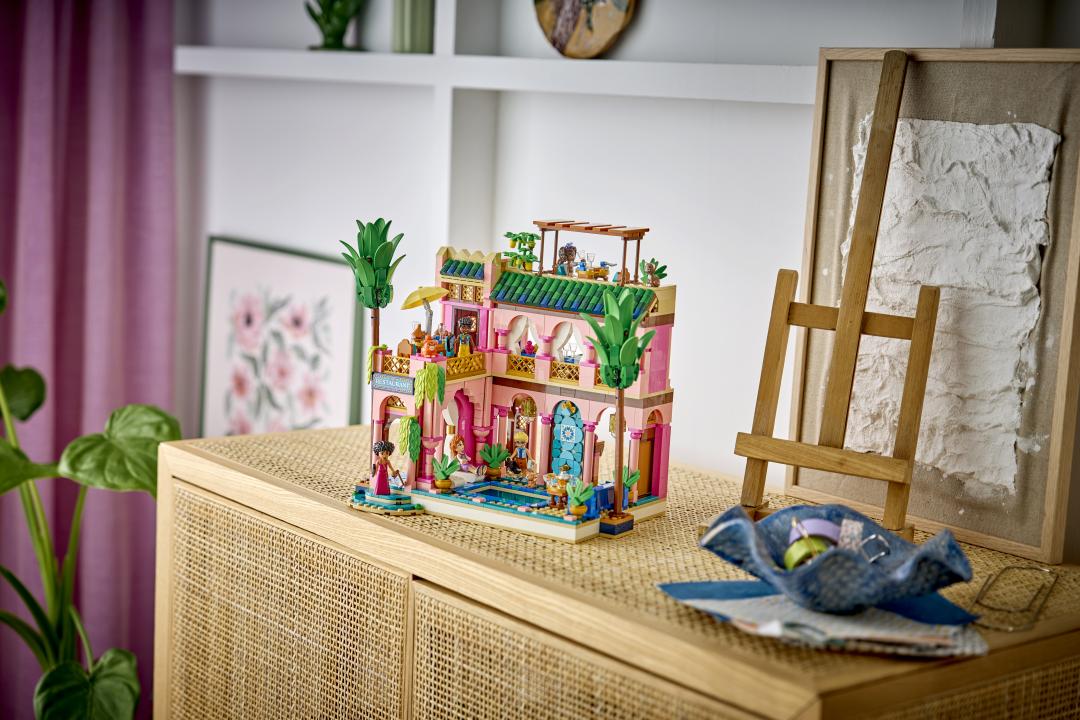 LEGO Friends Garden Restaurant Building Set - 42691