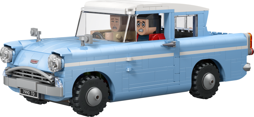 LEGO Harry Potter Enchanted Flying Ford Anglia Building Set - 76470