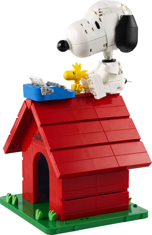LEGO Ideas Peanuts: Snoopy's Doghouse Building Set - 21368