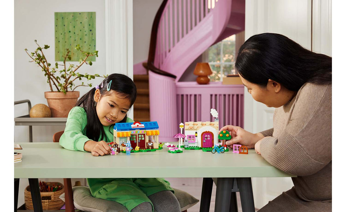 LEGO Animal Crossing Nook's Cranny & Rosie's House Building Set - 77050