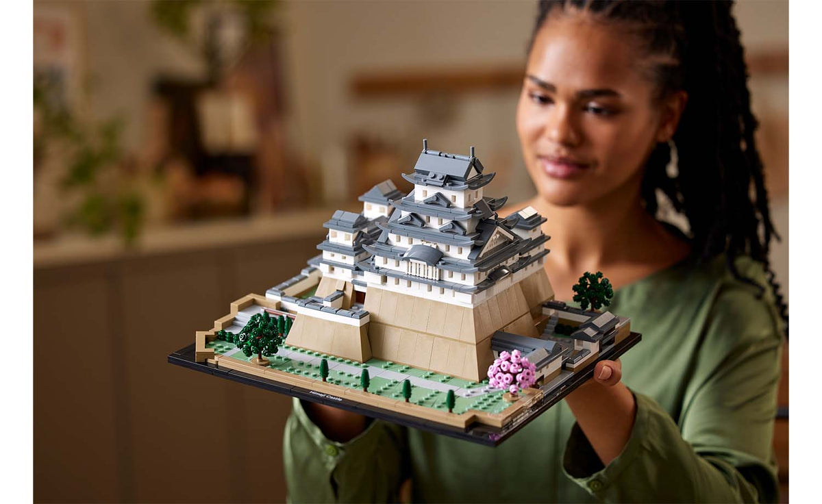 LEGO Architecture Himeji Castle Building Set - 21060