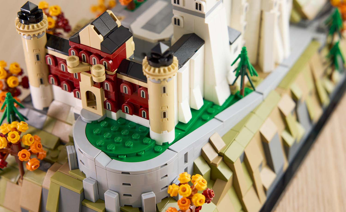 LEGO Architecture Neuschwanstein Castle Building Set - 21063