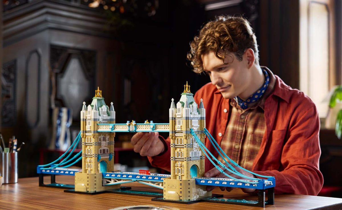 LEGO Architecture Tower Bridge Building Set - 21067