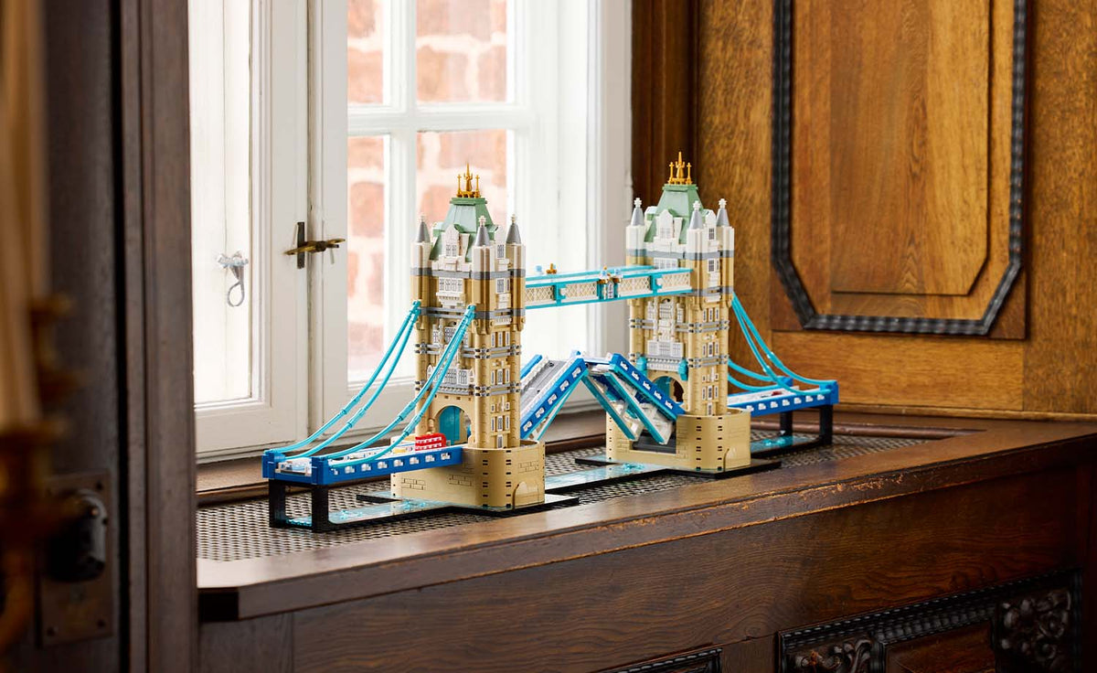 LEGO Architecture Tower Bridge Building Set - 21067