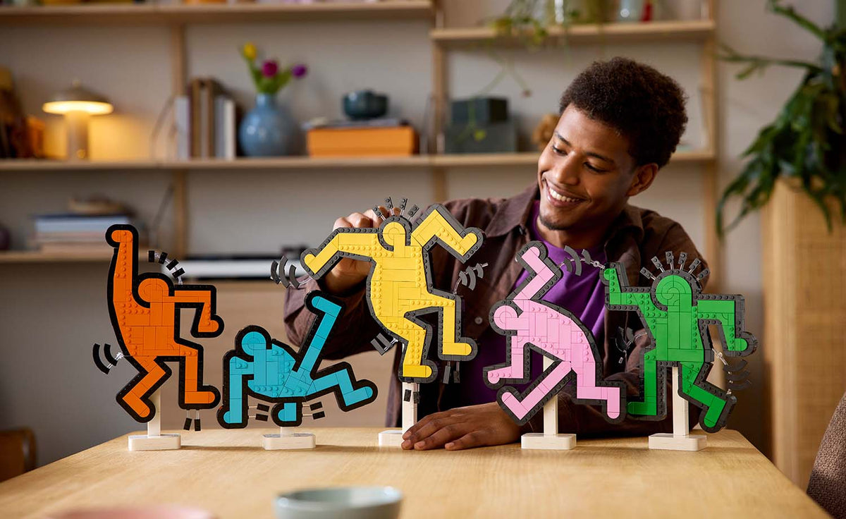 LEGO Art Keith Haring – Dancing Figures Display Model - Set 31216