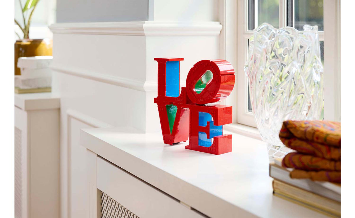 LEGO Art LOVE Display Model - Set 31214