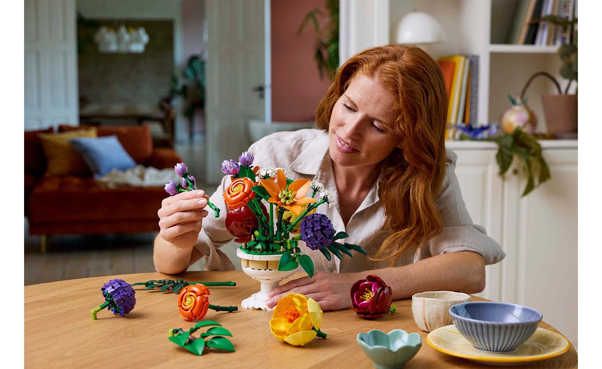 LEGO Botanicals Flower Arrangement Display Model - Set 10345