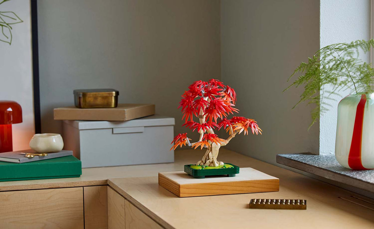 LEGO Botanicals Japanese Red Maple Bonsai Tree - Set 10348