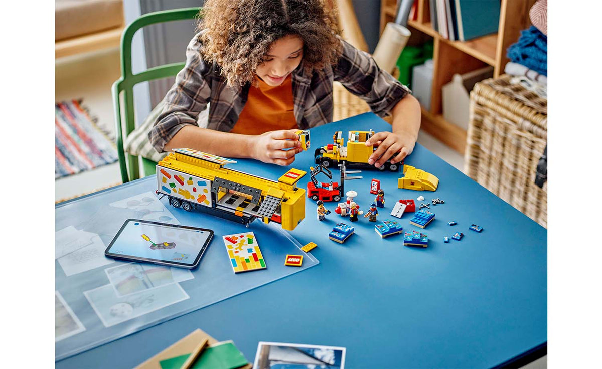 LEGO CITY Yellow Delivery Truck Building Set - 60440