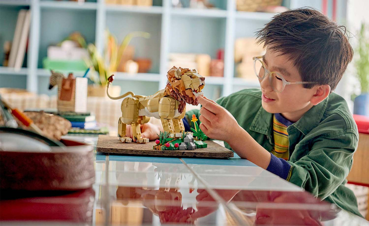 LEGO Creator 3-in-1 Wild Animals: Majestic Lion Building Set - 31386