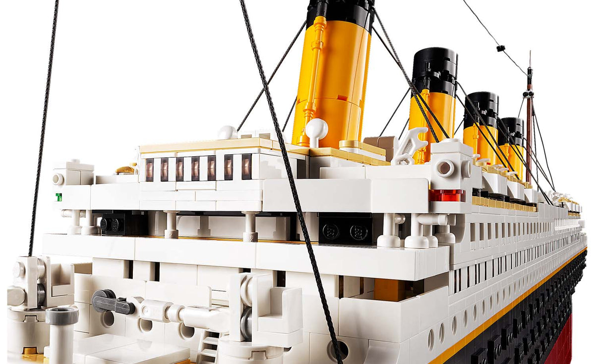 LEGO Icons Titanic Building Set - 10294