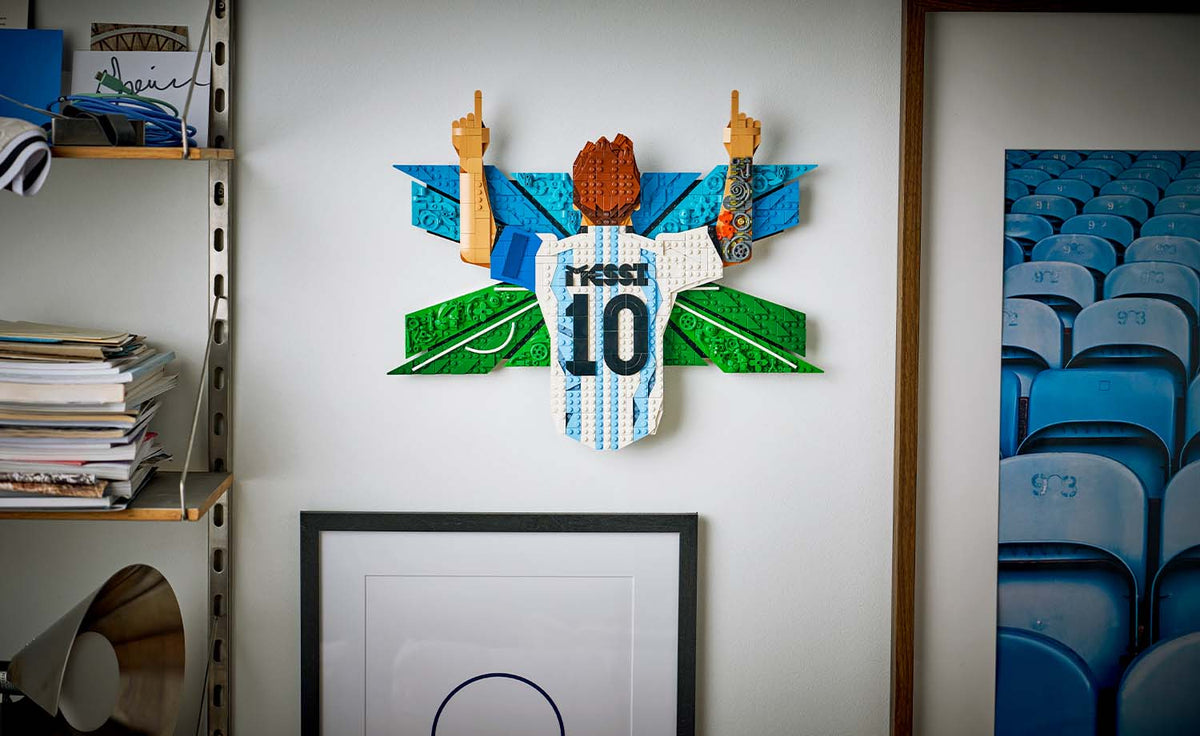 LEGO Editions Lionel Messi – Celebration Building Set - 43018