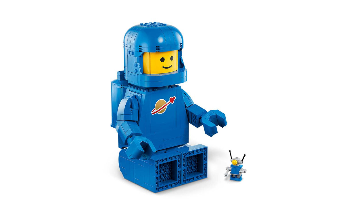 LEGO Iconic Scaled-Up Blue Astronaut Minifigure Building Set - 40921