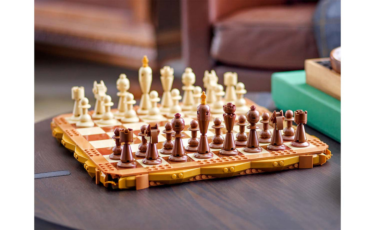 LEGO Iconic Traditional Chess Set - Set 40719