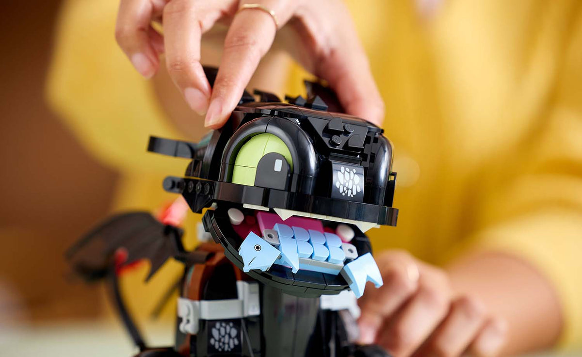 LEGO Icons How to Train Your Dragon: Toothless Building Set - 10375