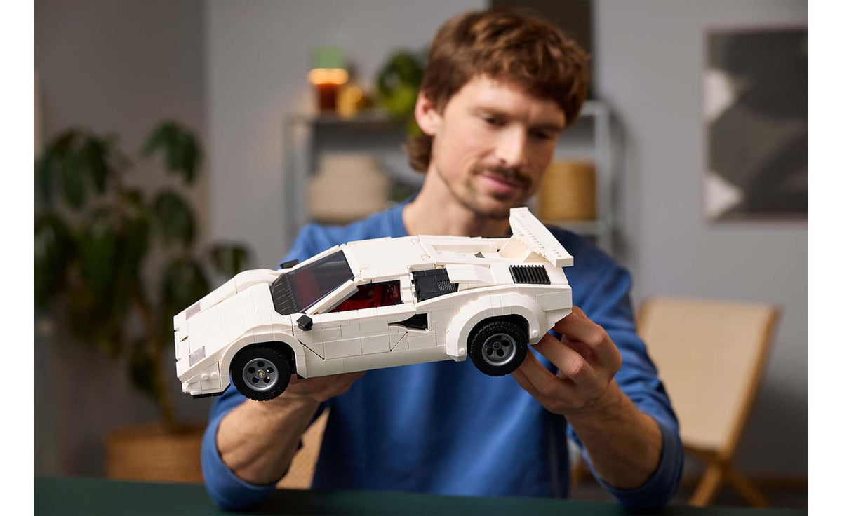 LEGO Icons Lamborghini Countach 5000 Quattrovalvole Building Set - 10337