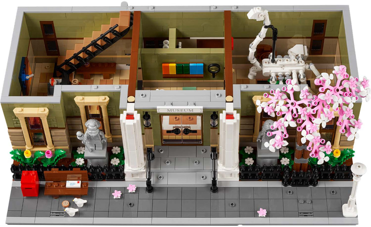 LEGO Icons Natural History Museum Building Set - 10326
