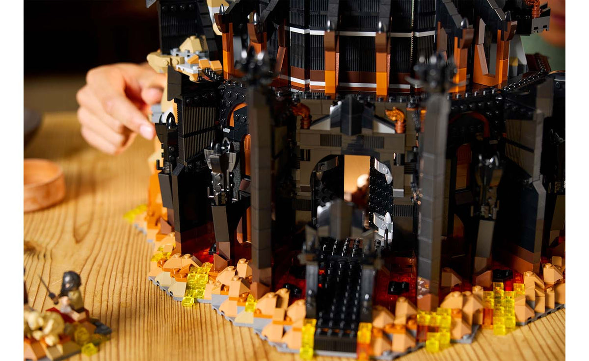 LEGO Icons The Lord of the Rings: Barad-dûr Building Set - 10333
