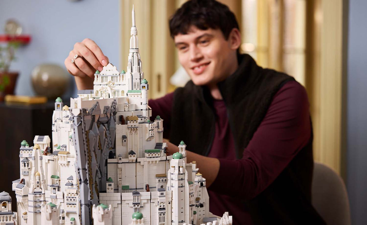 LEGO Icons The Lord of the Rings: Minas Tirith Building Set - 11377