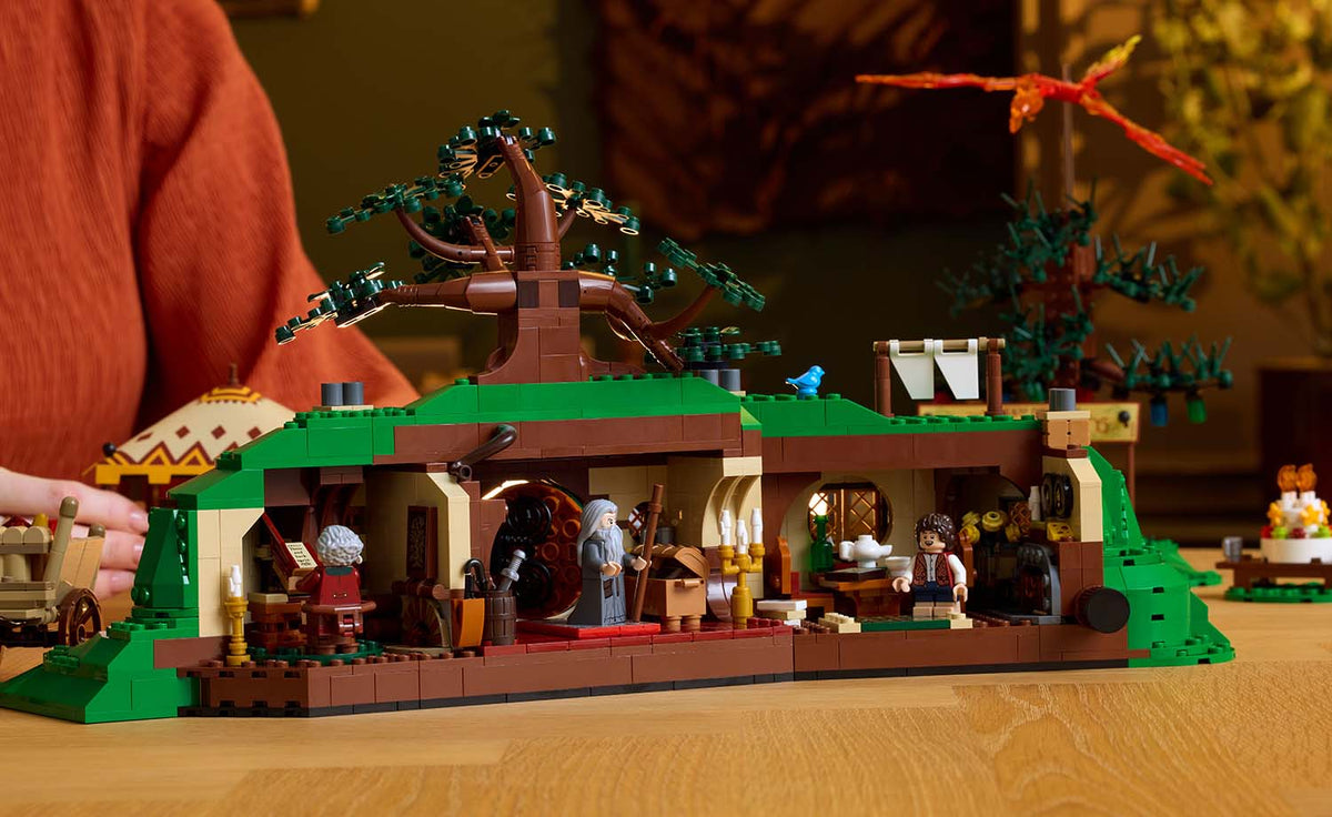 LEGO Icons The Lord of the Rings: The Shire Building Set - 10354