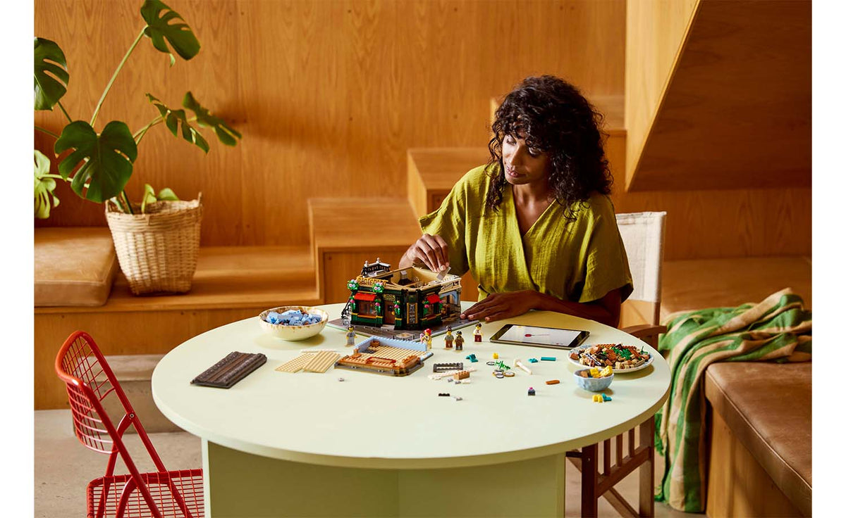 LEGO Icons Tudor Corner Building Set - 10350