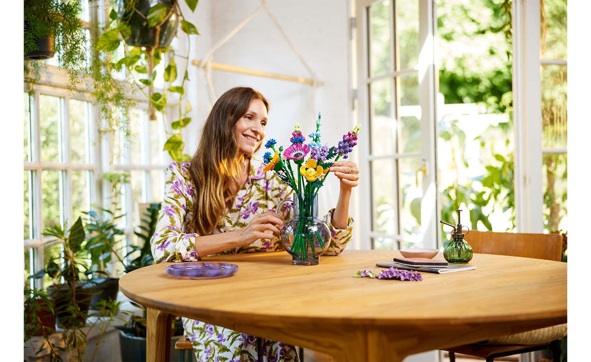 LEGO Botanicals Wildflower Bouquet - Set 10313