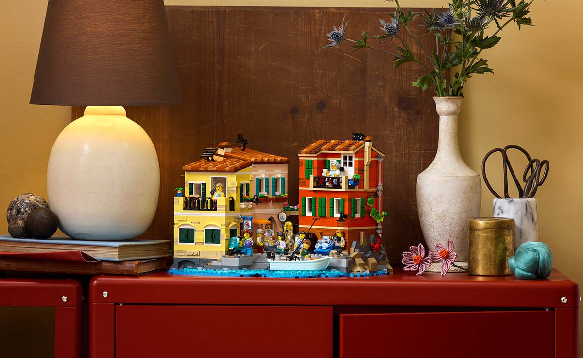 LEGO Ideas Italian Riviera Display Model - Set 21359