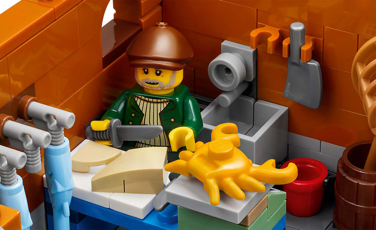 LEGO Ideas Italian Riviera Display Model - Set 21359
