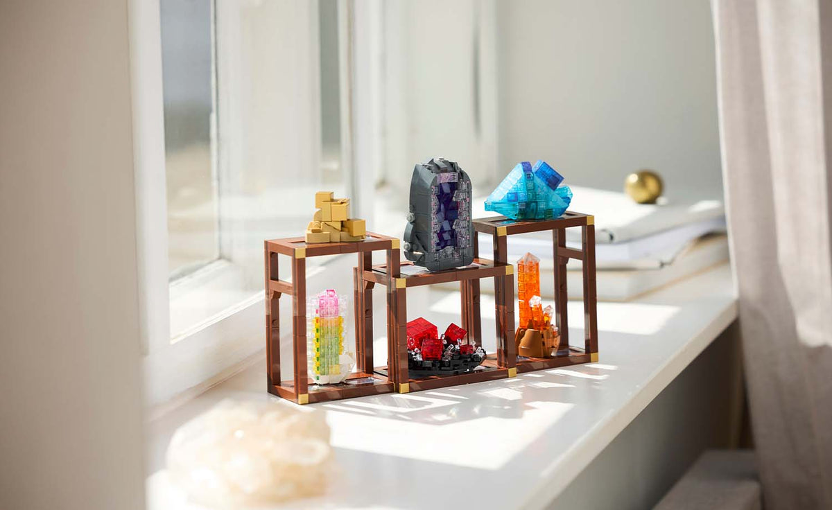 LEGO Ideas Mineral Collection Display Model - Set 21362