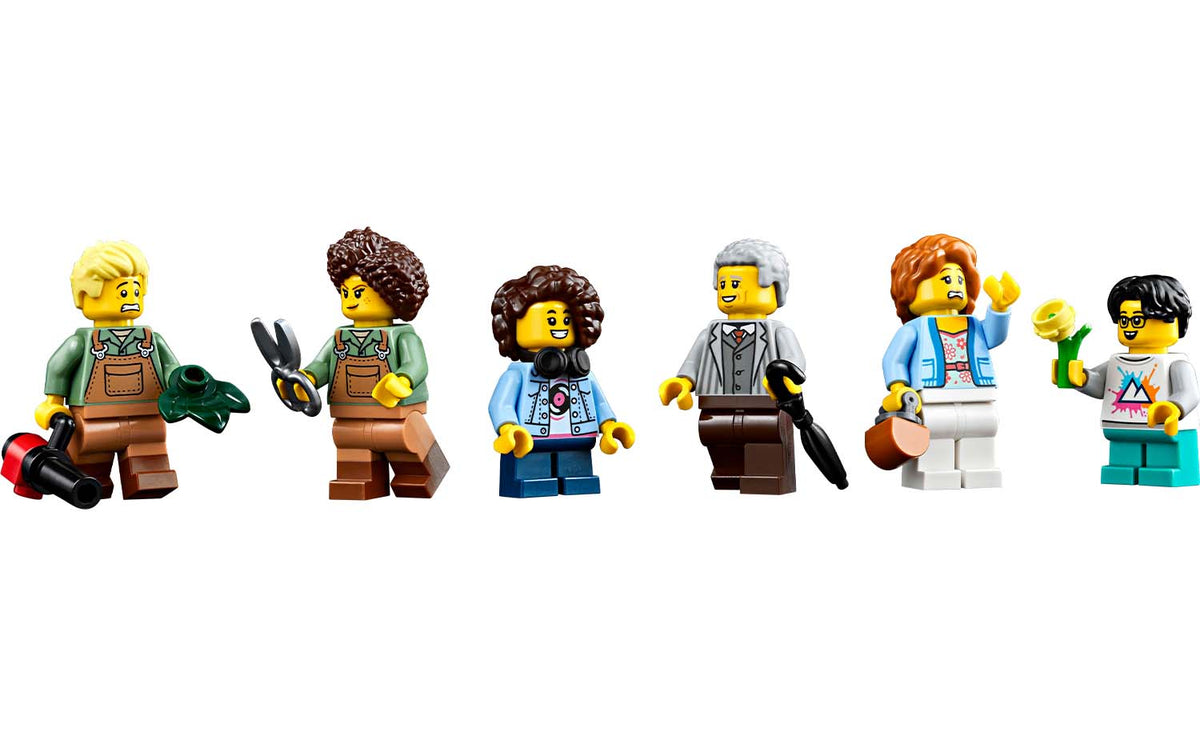 LEGO Ideas The Botanical Garden Display Model - Set 21353