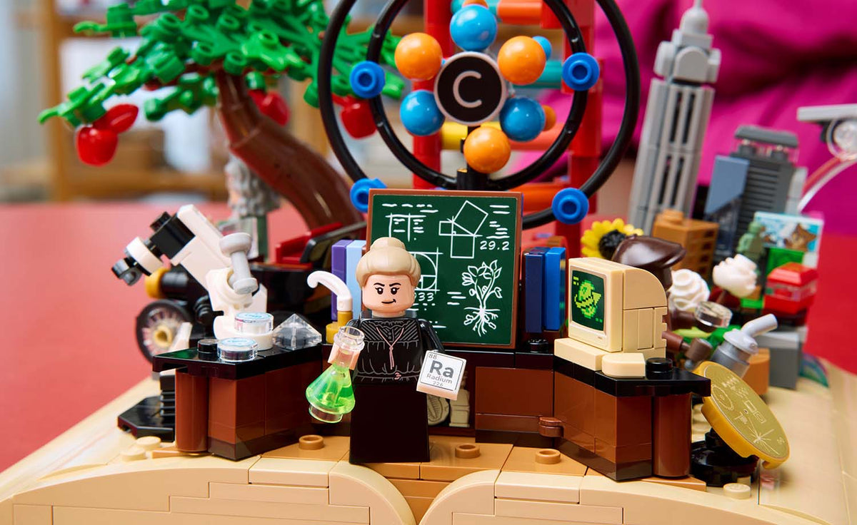 LEGO Ideas The Evolution of STEM Building Set - 21355
