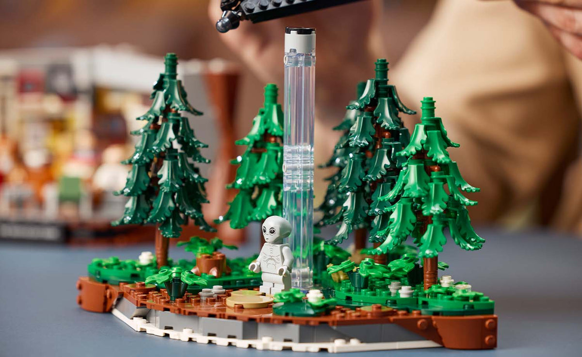 LEGO Ideas The X-Files Building Set - 21369