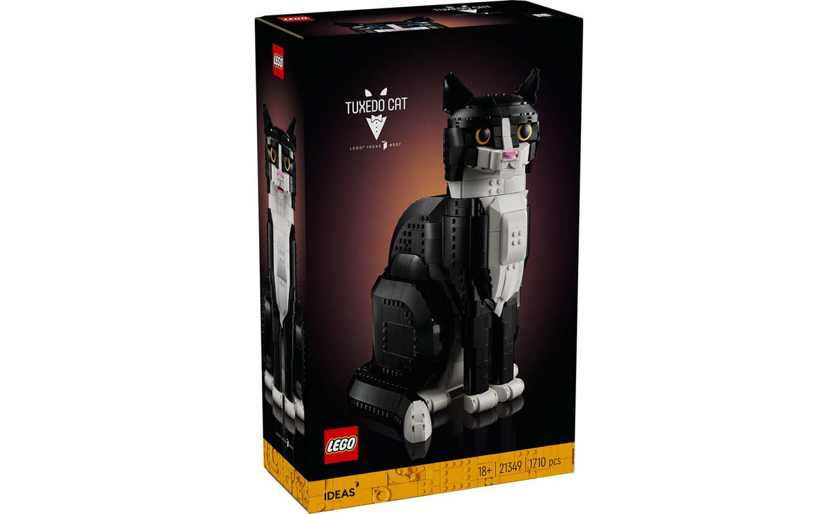 LEGO Ideas Tuxedo Cat Display Model - Set 21349