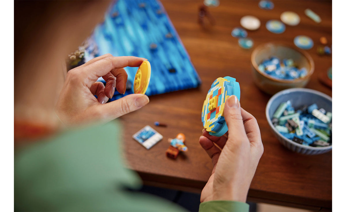 LEGO Ideas Vincent van Gogh - The Starry Night Display Model - Set 21333