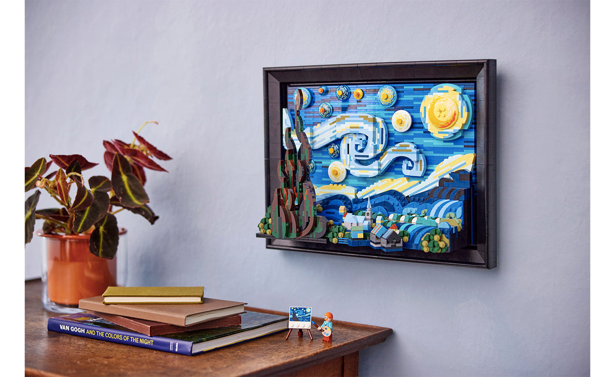 LEGO Ideas Vincent van Gogh - The Starry Night Display Model - Set 21333