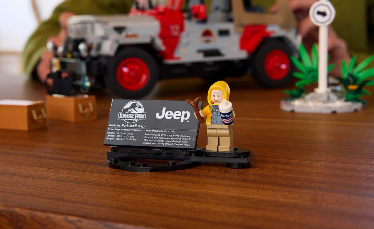 LEGO Jurassic World Jurassic Park Jeep Wrangler Building Set - 77984